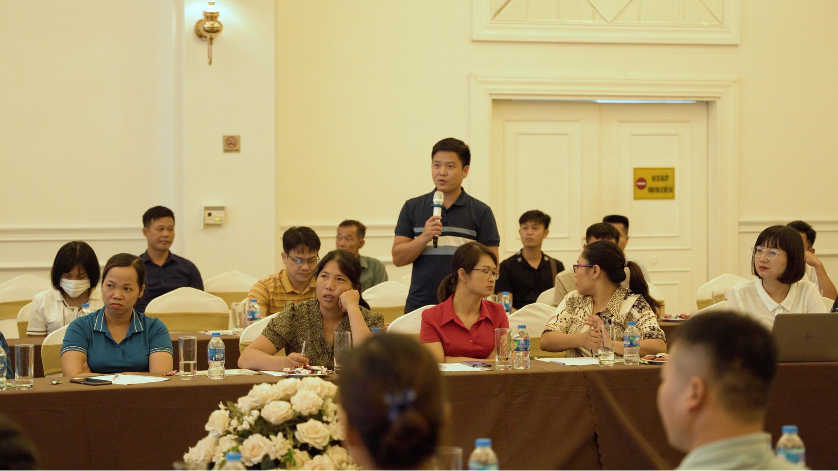 GIẢI PHÁP SỬ DỤNG CHẾ PHẨM THAY THẾ KHÁNG SINH TRONG CHĂN NUÔI